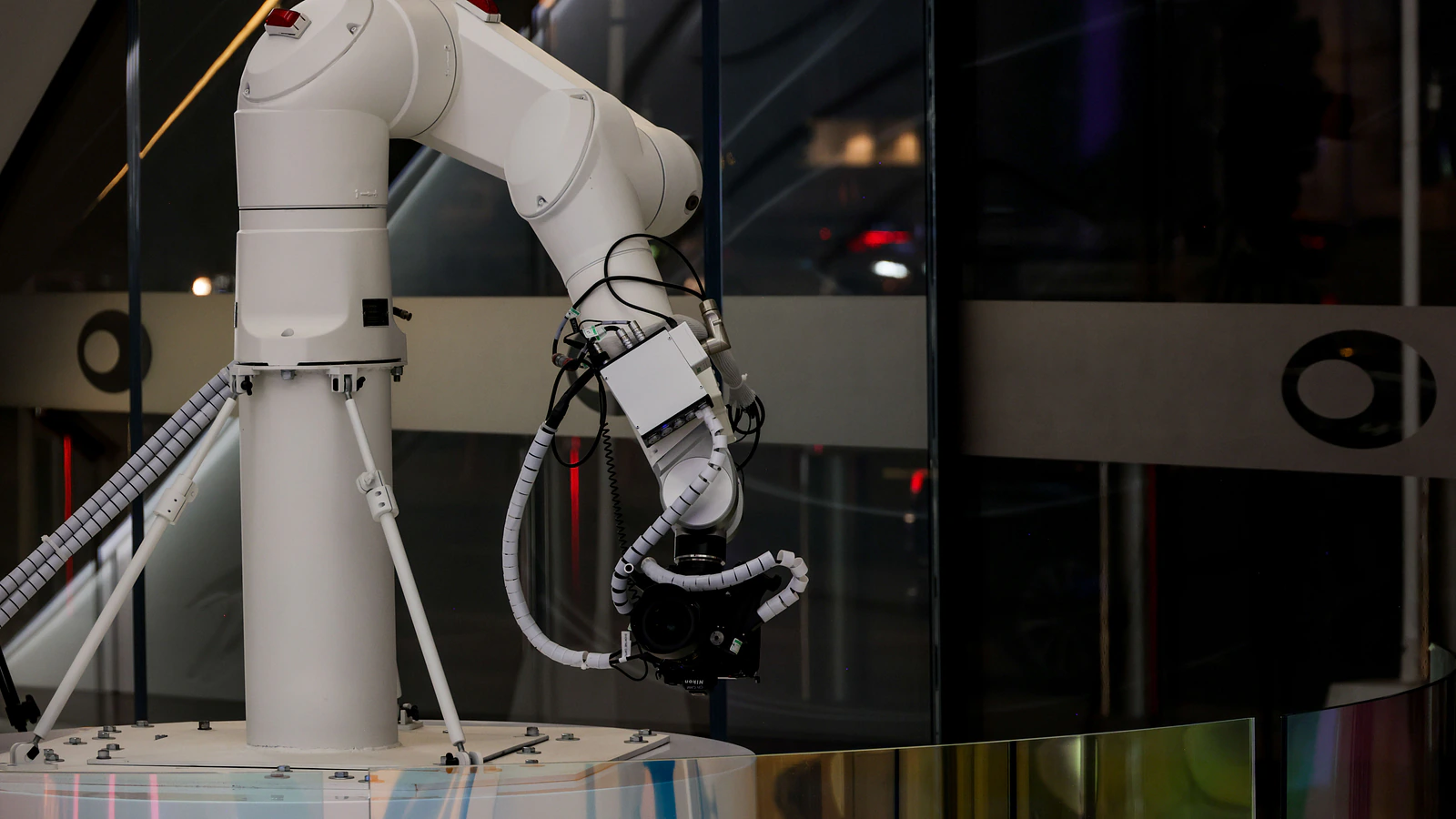 Industrial robotics and automation equipment using precision CNC components