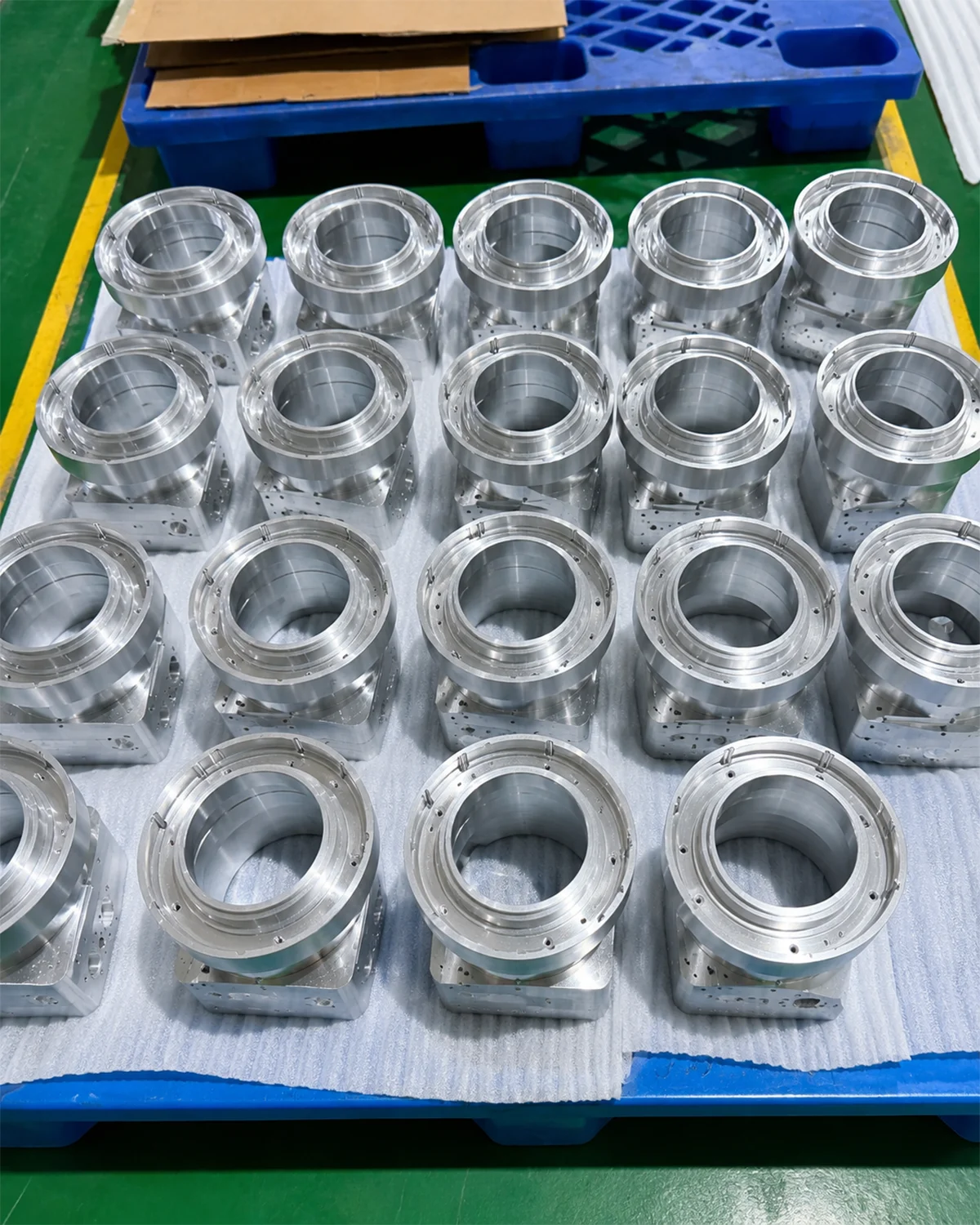 Low-volume CNC machined parts arranged for batch production